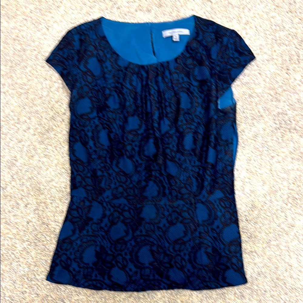 Classiques Entier Blue Fitted Blouse with Cap Sleeves